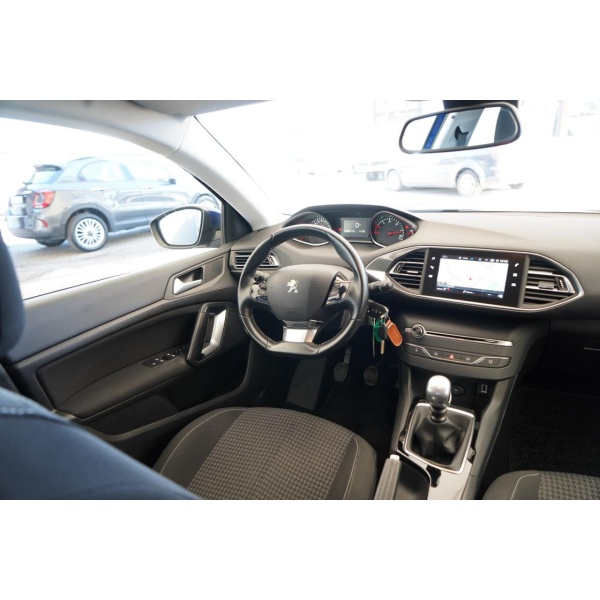 PEUGEOT 308 - immagine 24
