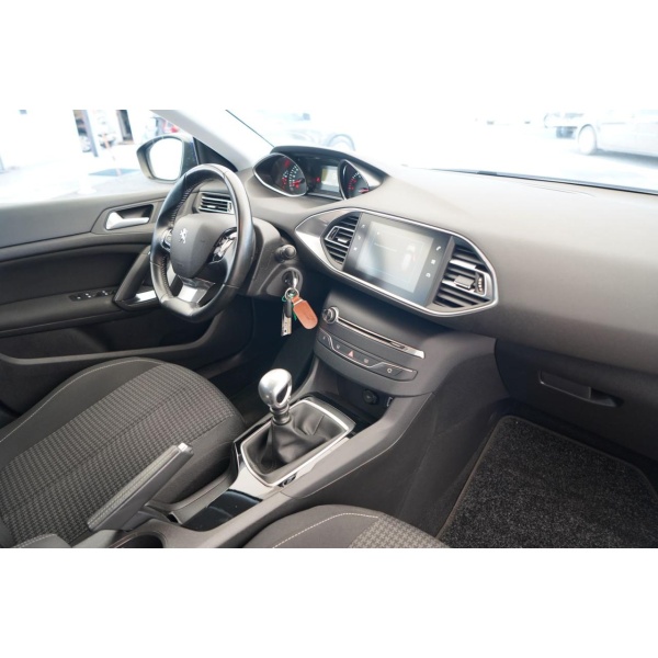 PEUGEOT 308 - immagine 25