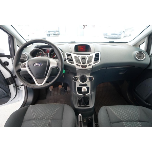 FORD Fiesta - immagine 18