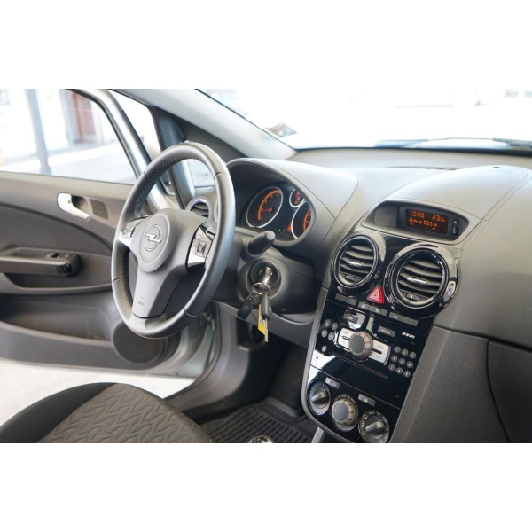 OPEL Corsa - immagine 20