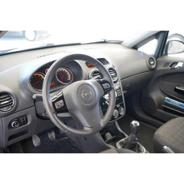OPEL Corsa - immagine 11