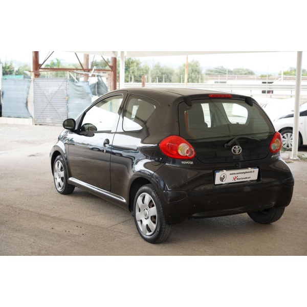 TOYOTA Aygo - immagine 9