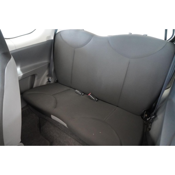 TOYOTA Aygo - immagine 13