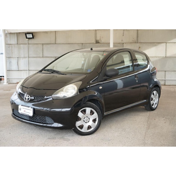 TOYOTA Aygo - immagine 2