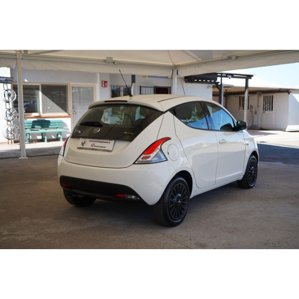 LANCIA Ypsilon - immagine 7