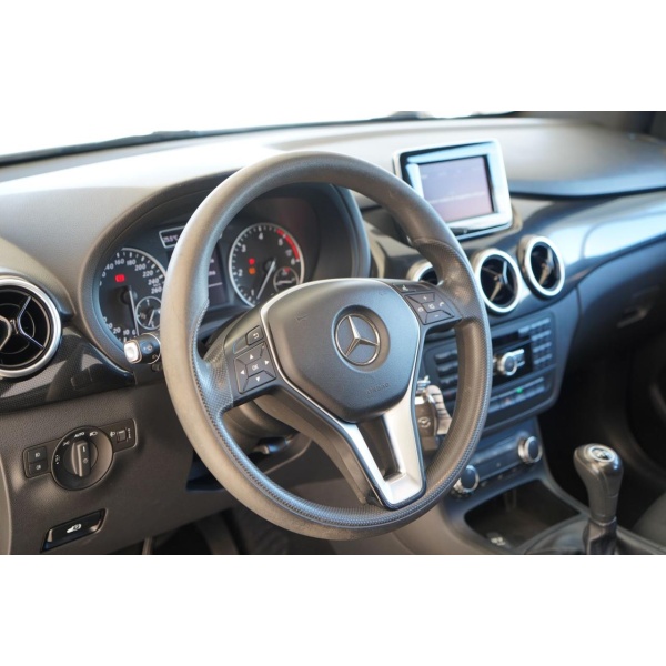MERCEDES-BENZ B 180 - immagine 14