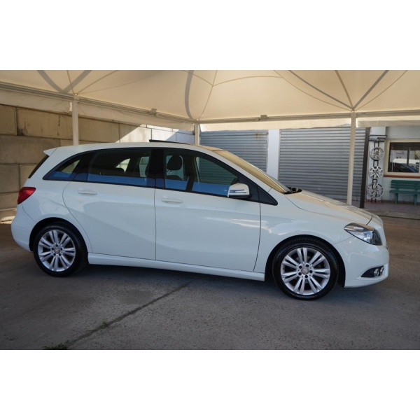 MERCEDES-BENZ B 180 - immagine 6