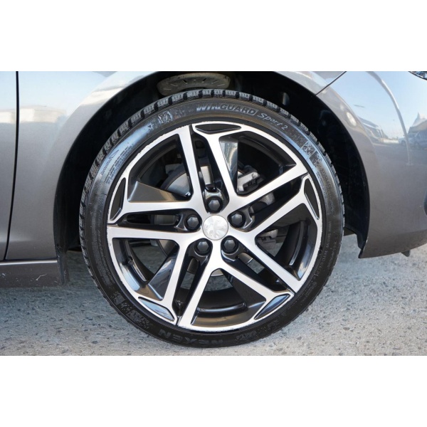 PEUGEOT 308 - immagine 11