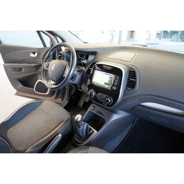 RENAULT Captur - immagine 21