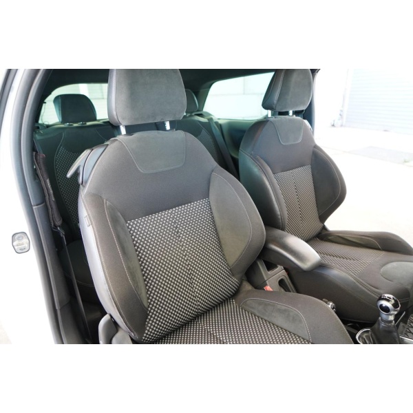 DS AUTOMOBILES DS 3 - immagine 22