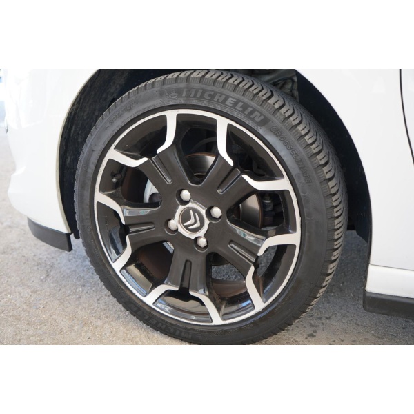 DS AUTOMOBILES DS 3 - immagine 10