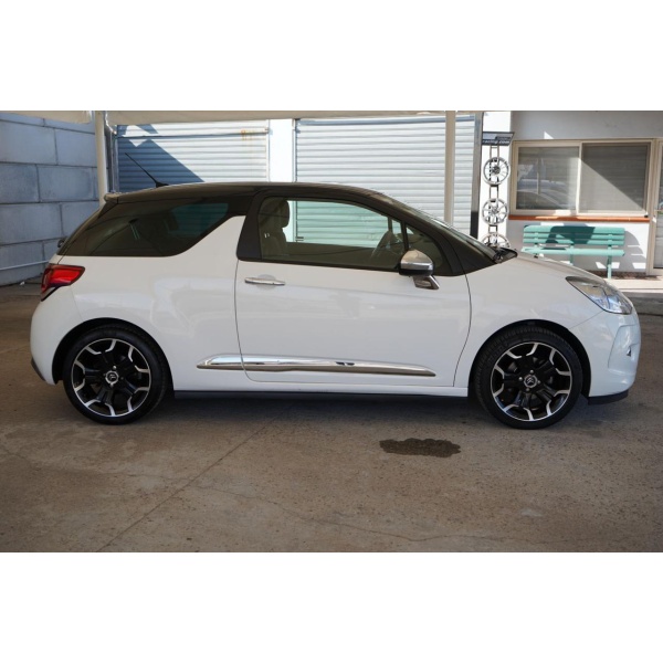 DS AUTOMOBILES DS 3 - immagine 6