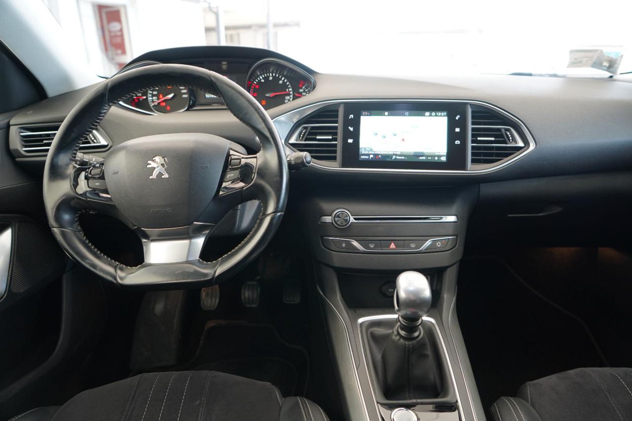 PEUGEOT 308 - immagine 19