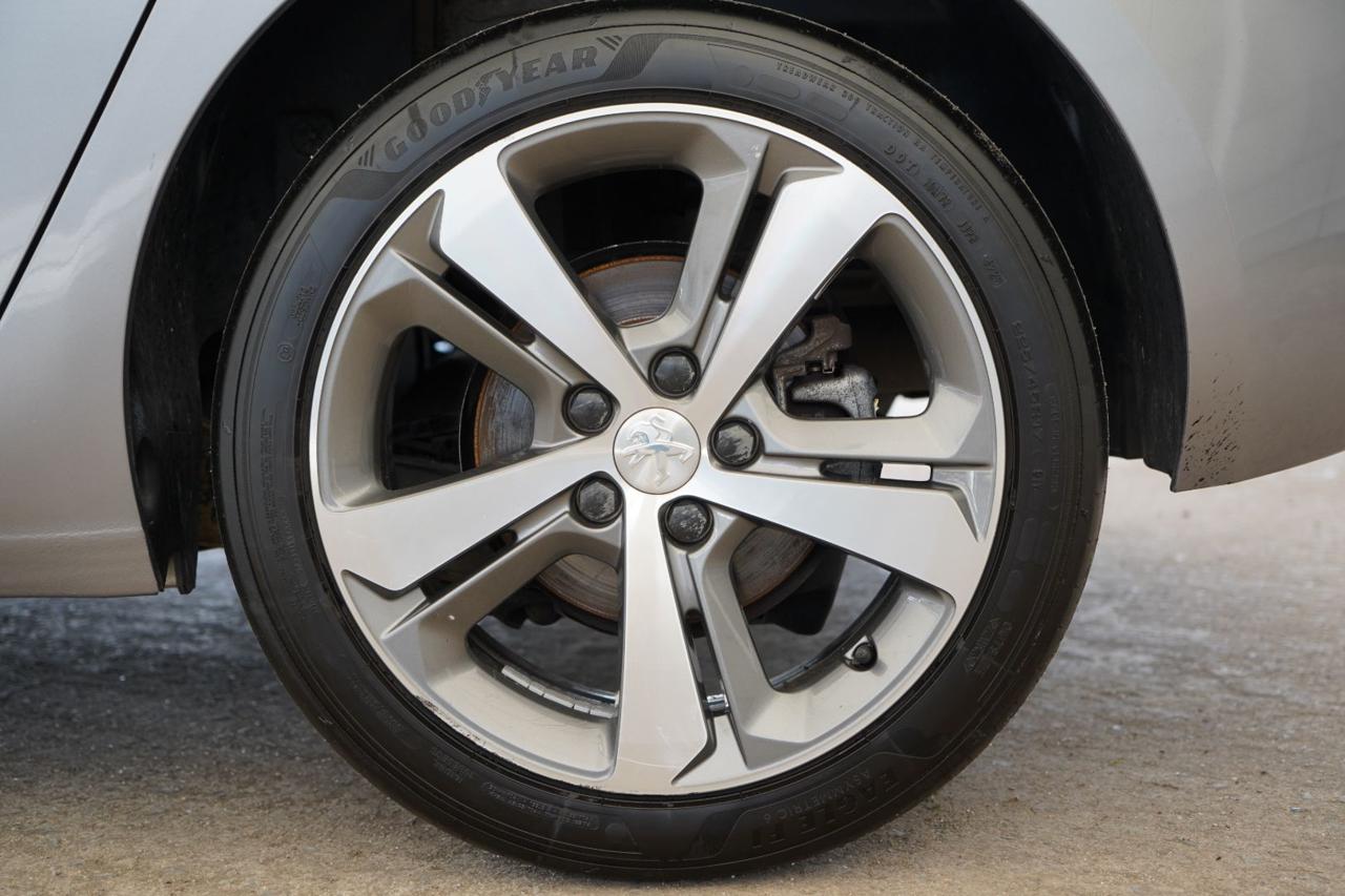 PEUGEOT 308 - immagine 11