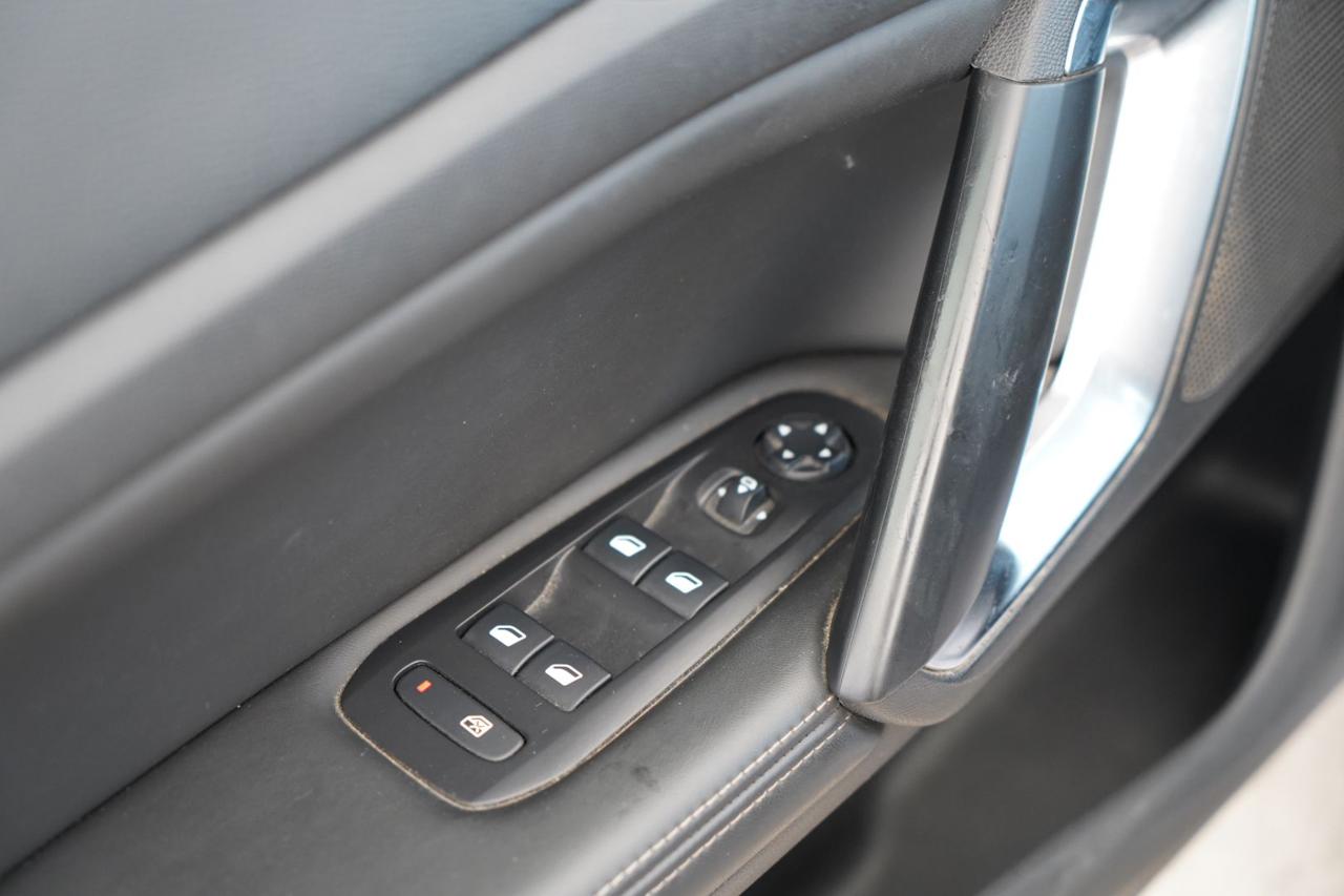 PEUGEOT 308 - immagine 14