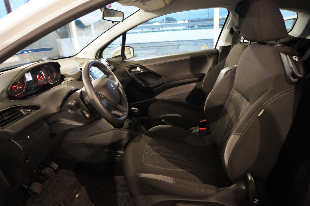 PEUGEOT 208 - immagine 15