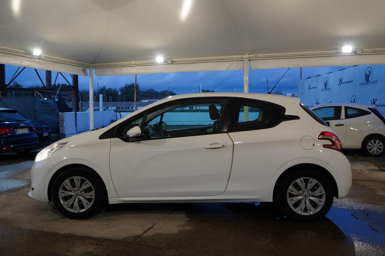 PEUGEOT 208 - immagine 3