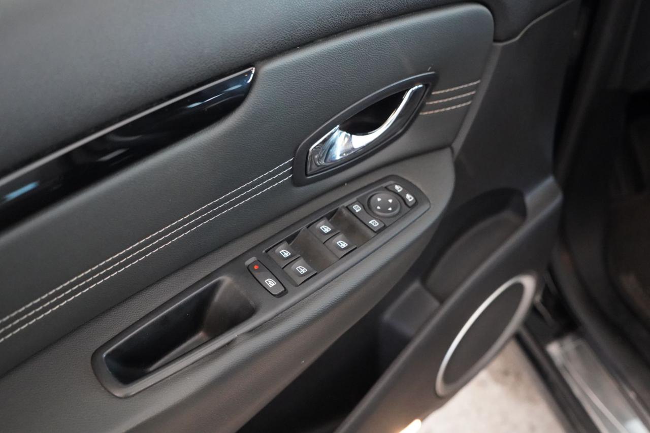 RENAULT Scenic - immagine 12