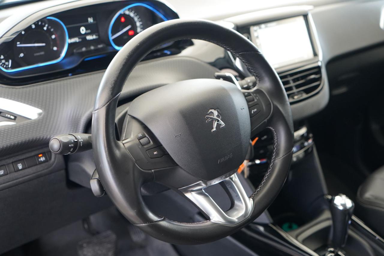 PEUGEOT 2008 - immagine 13