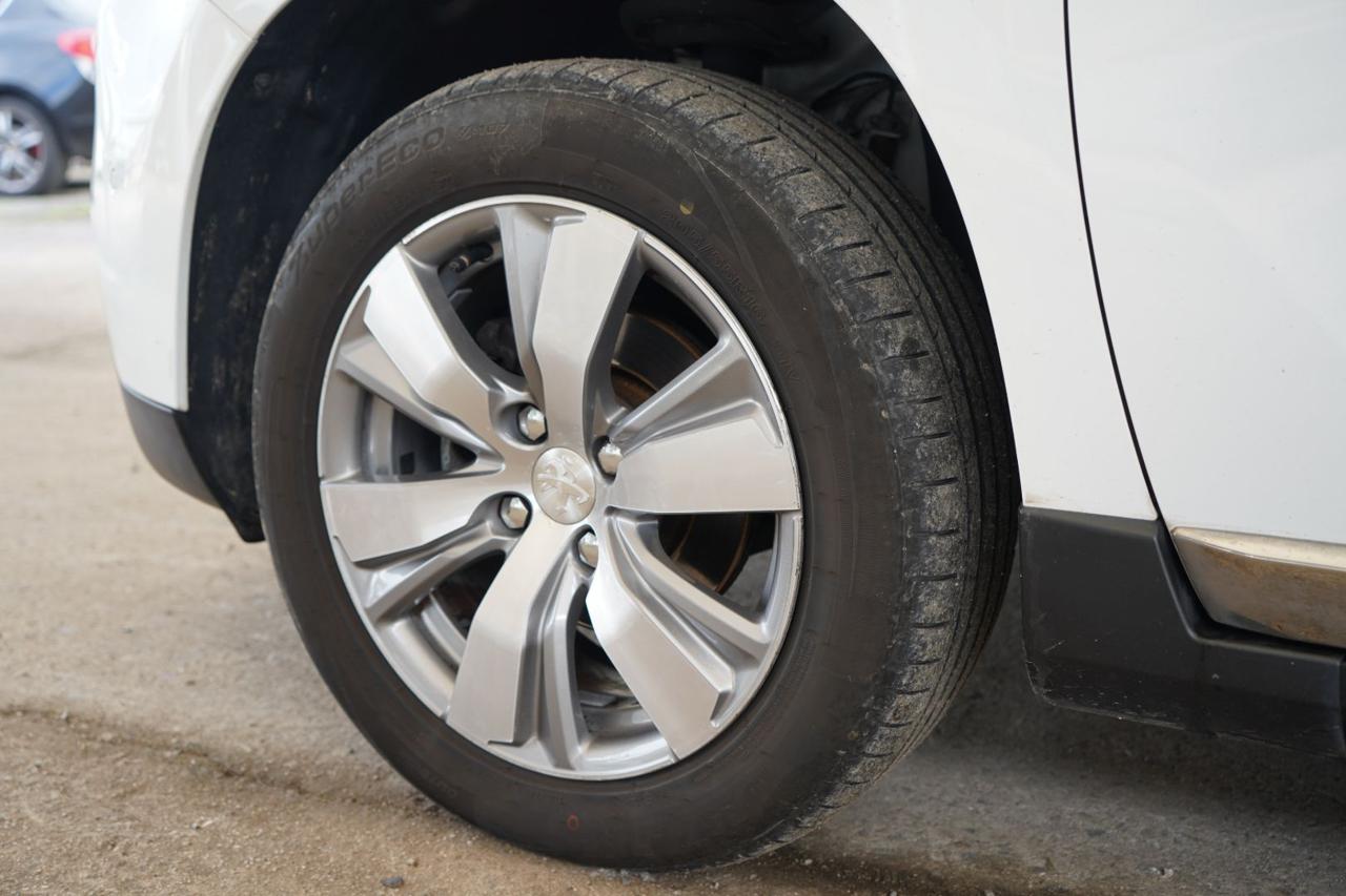 PEUGEOT 2008 - immagine 10