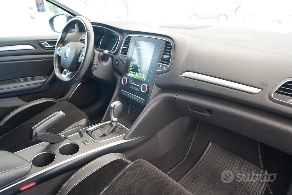 Renault Megane dCi 8V 110 CV EDC Energy Intens - immagine 18