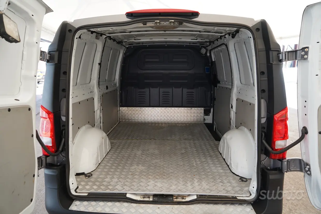 Mercedes-benz Vito 114 CDI Compact - immagine 5