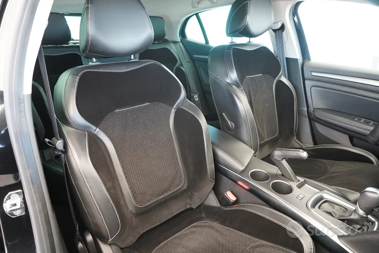 Renault Megane dCi 8V 110 CV EDC Energy Intens - immagine 20