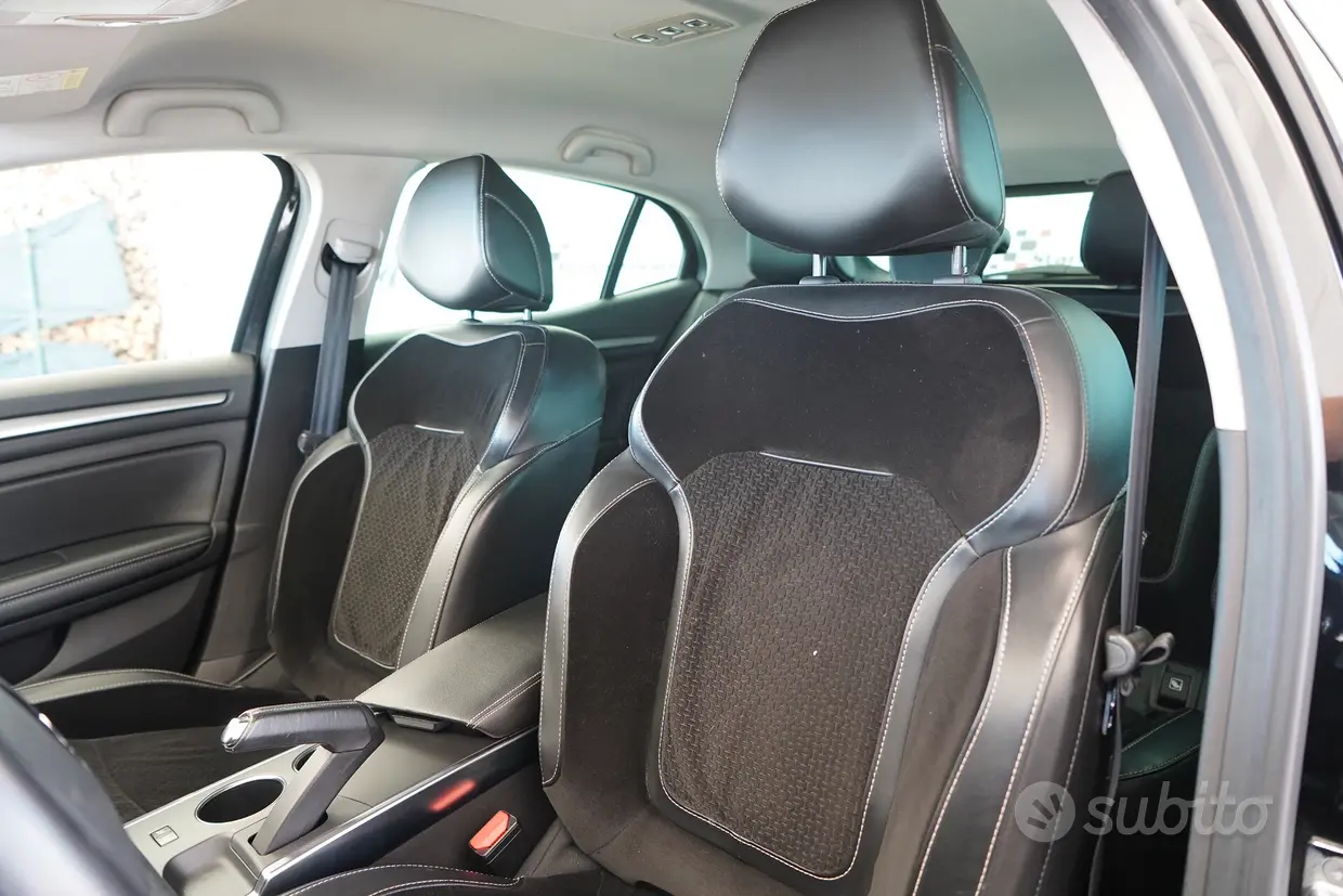 Renault Megane dCi 8V 110 CV EDC Energy Intens - immagine 11