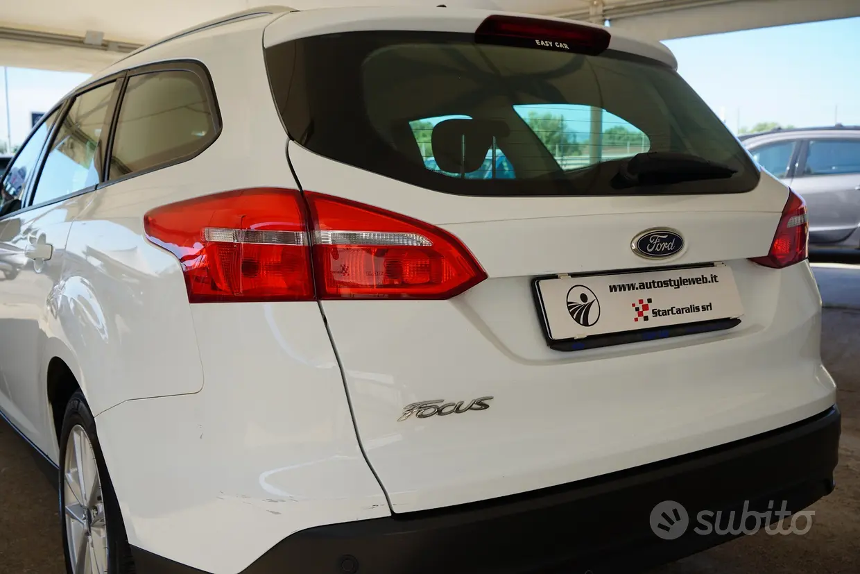 Ford Focus 1.5 TDCi 120 CV SW Business - immagine 8