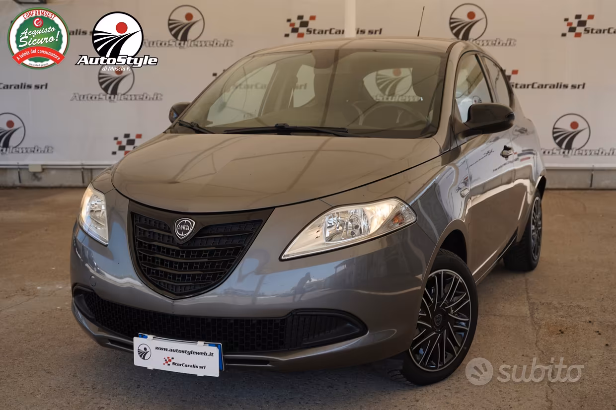 Lancia Ypsilon 1.2 69 CV GPL Gold