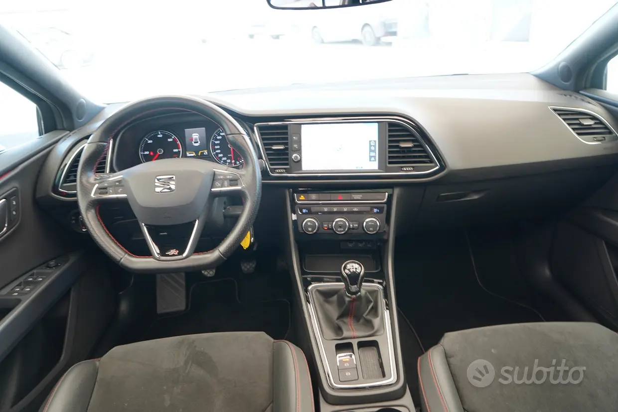 Seat Leon 2.0 TDI 184 CV FR - immagine 15