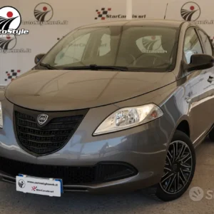 Lancia Ypsilon 1.2 69 CV GPL Gold