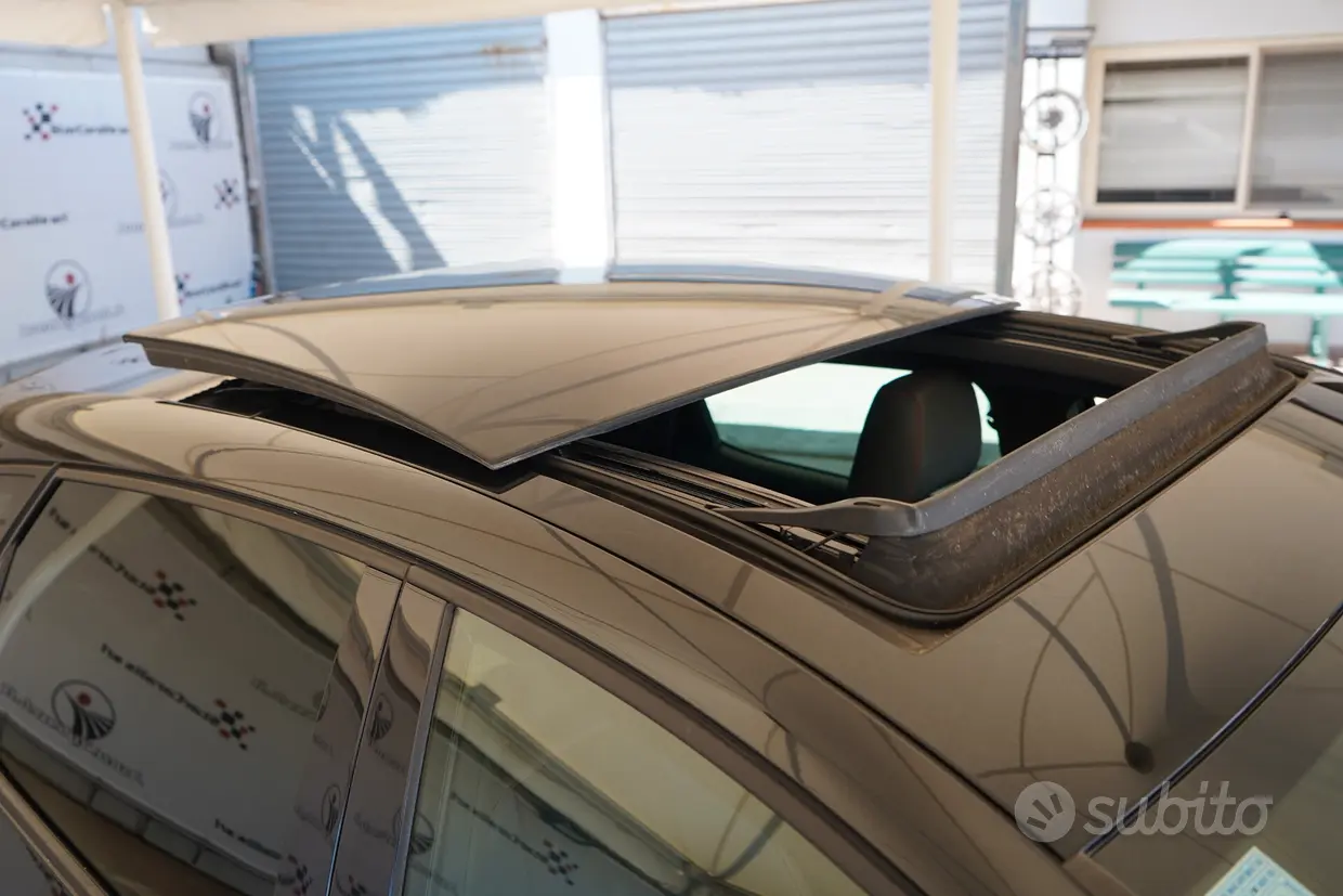 Seat Leon 2.0 TDI 184 CV FR - immagine 9