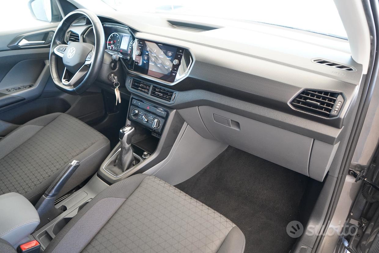 Volkswagen T-Cross 1.0 TSI 110 CV DSG Advanced - immagine 18