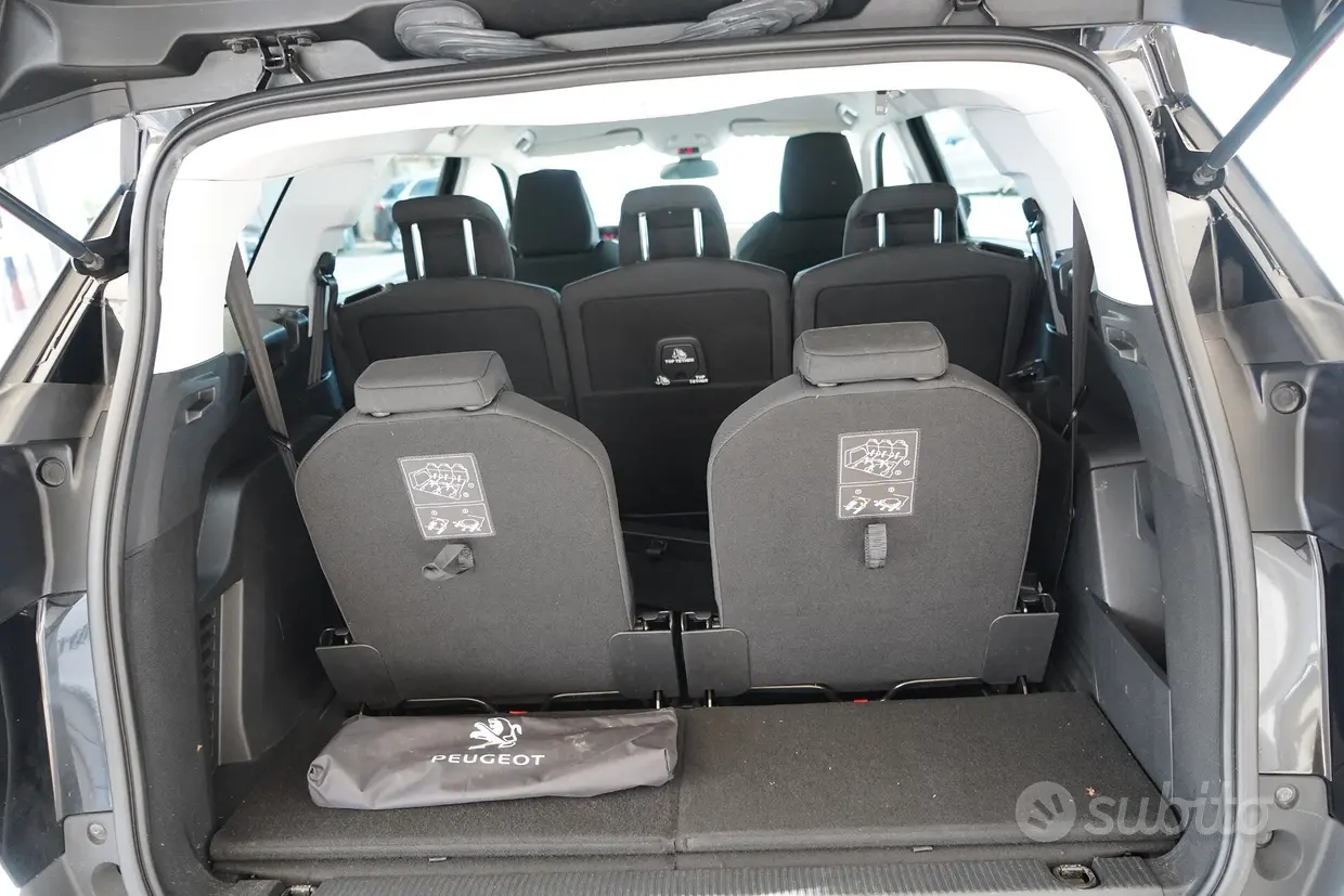 Peugeot 5008 BlueHDi 150 Allure - immagine 15
