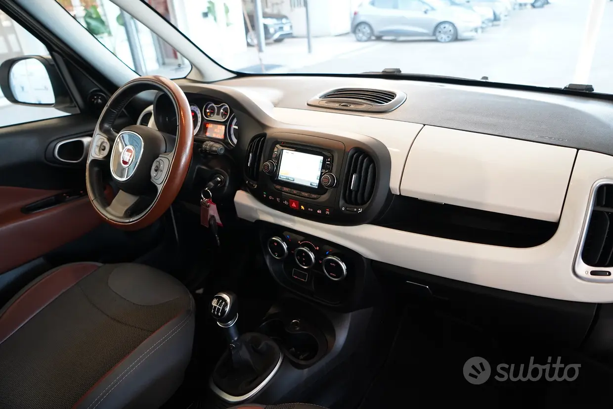 Fiat 500L 1.6 Multijet 120 CV Trekking - immagine 19