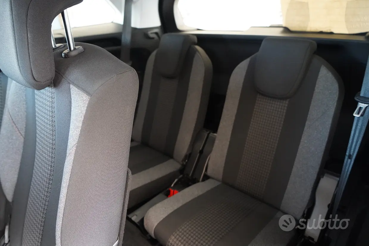 Peugeot 5008 BlueHDi 150 Allure - immagine 12
