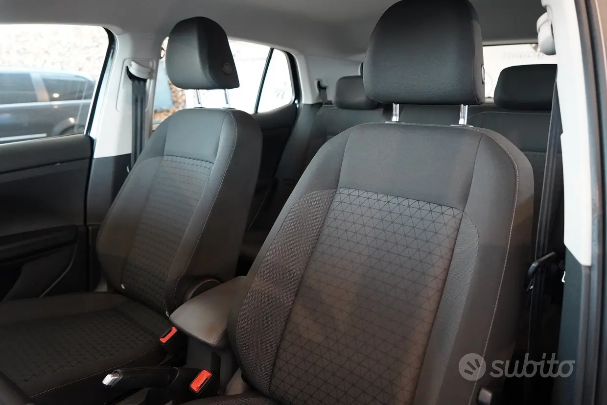Volkswagen T-Cross 1.0 TSI 110 CV DSG Advanced - immagine 11
