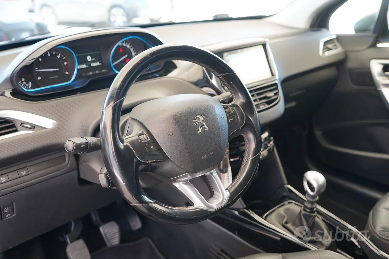 Peugeot 2008 1.6 BlueHDi 120 Allure - immagine 8