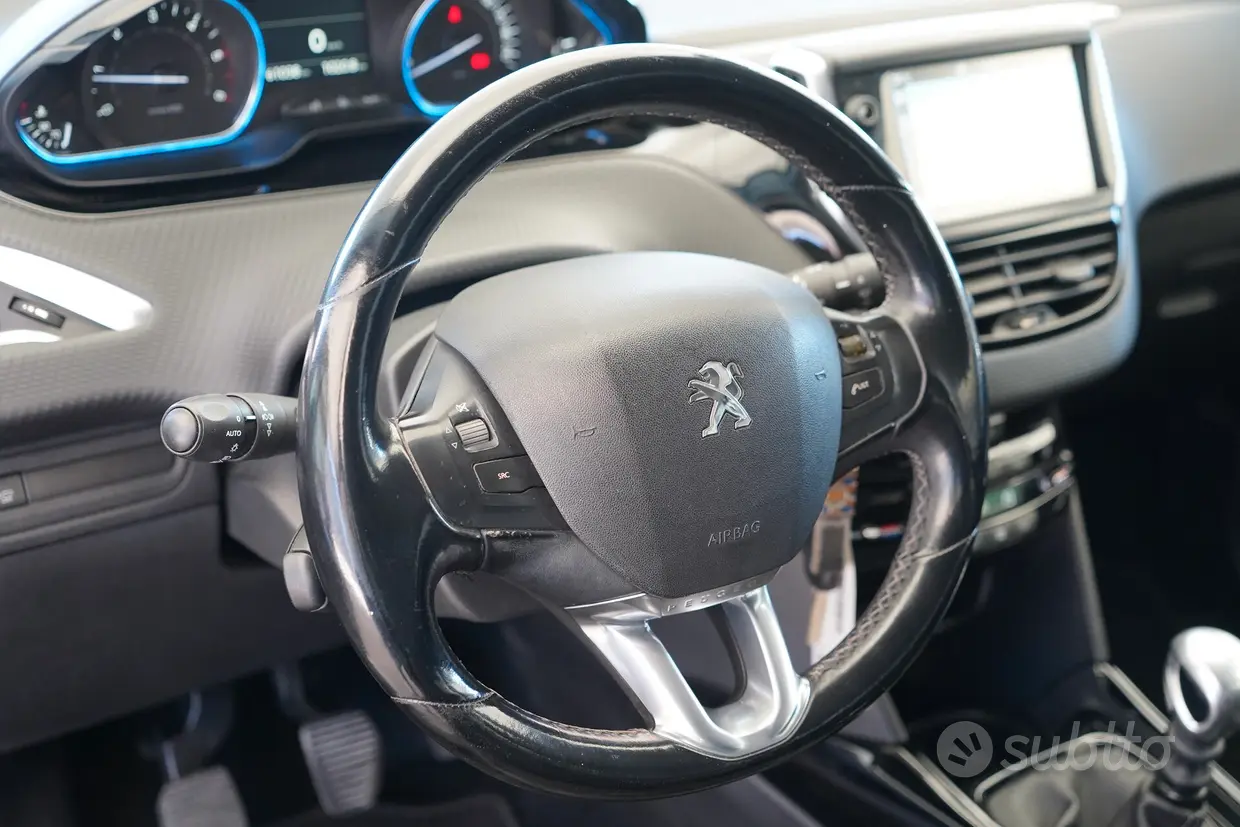 Peugeot 2008 1.6 BlueHDi 120 Allure - immagine 9